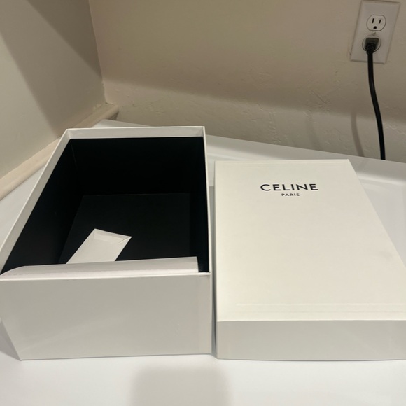Celine White Logo Lid Box - Picture 5 of 5